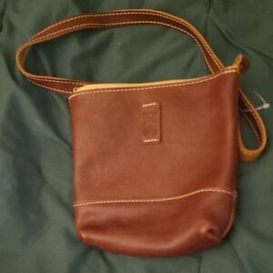 Elegant Brown Leather Messenger Bag
